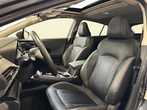 https://vehicle.imgix.net/4359729/d1e4cffe-1677-40a6-9bb8-8bab8ea77338.jpg