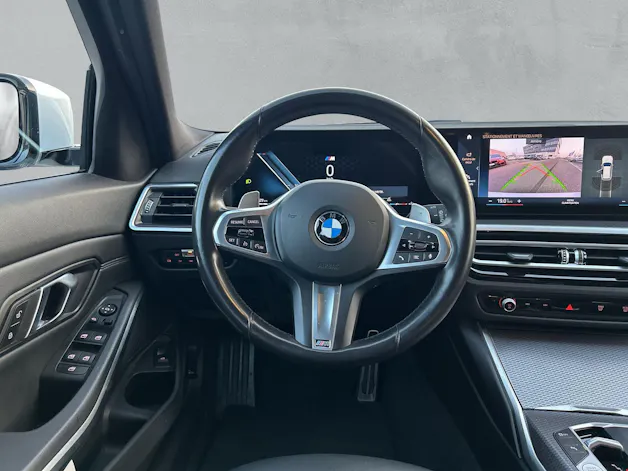 BMW 330d xDrive Touring