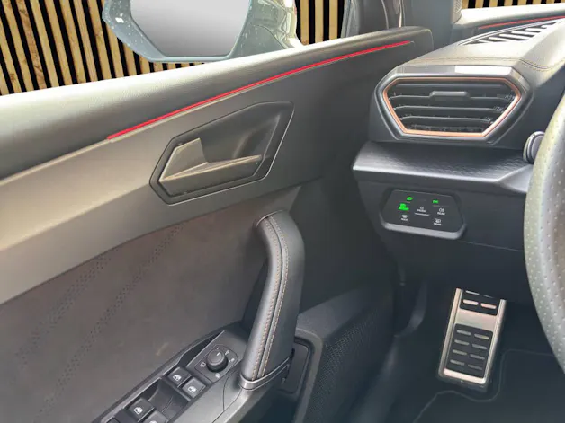 Cupra Leon ST 2.0 TSI 333 VZ 4Drive DSG