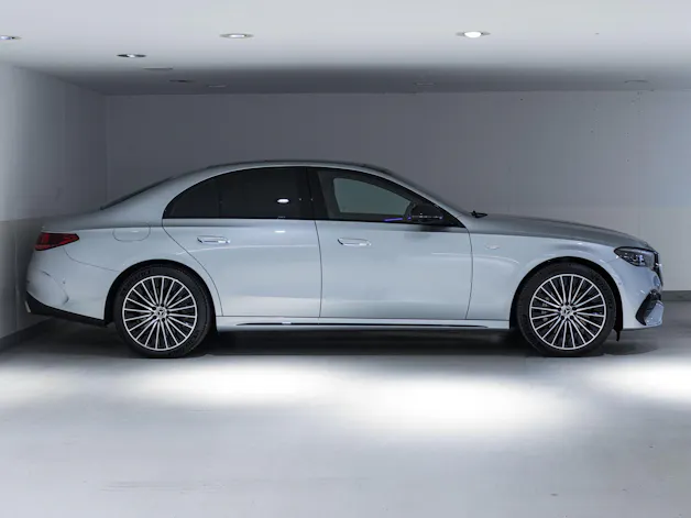 Mercedes-Benz E 300 e 4MATIC