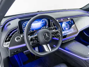 Mercedes-Benz E 300 e 4MATIC