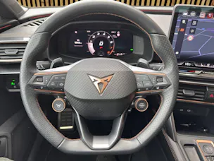 CUPRA Leon ST 2.0 TSI 333 VZ 4Drive DSG