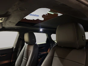 https://vehicle.imgix.net/4359803/b8d57efe-9bcc-4b0f-aef2-526fb3ba33b0.jpg