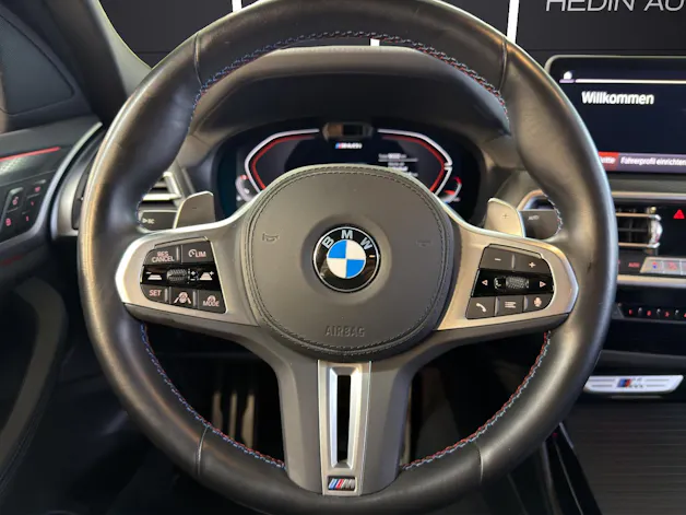 BMW X4 M40i