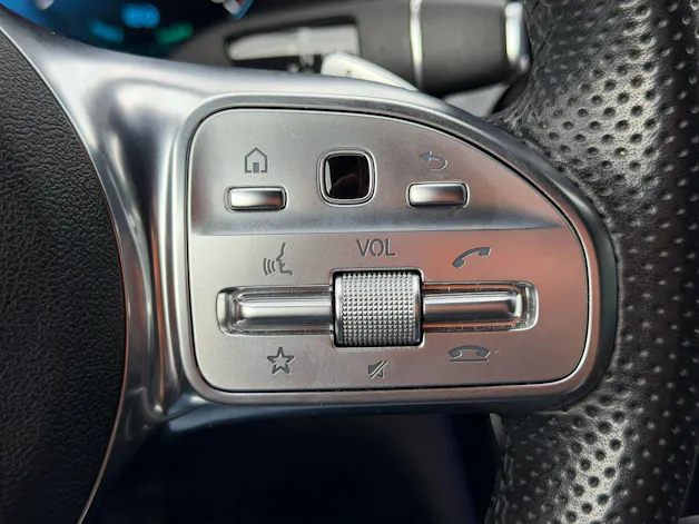Mercedes-Benz C 200 Swiss Star AMG Line 4m Kombi
