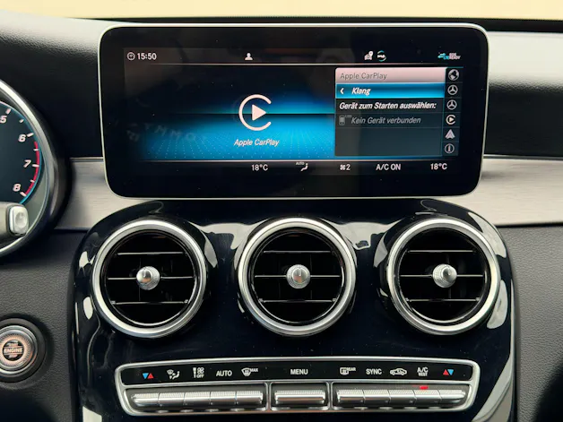Mercedes-Benz C 200 Swiss Star AMG Line 4m Kombi