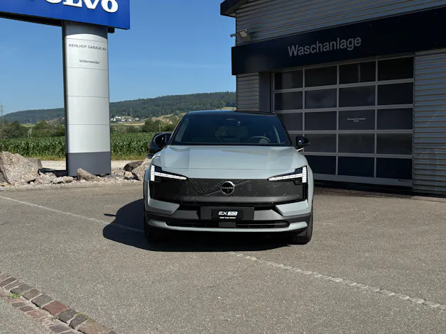 Volvo EX30 CC E60 Twin Performance AWD