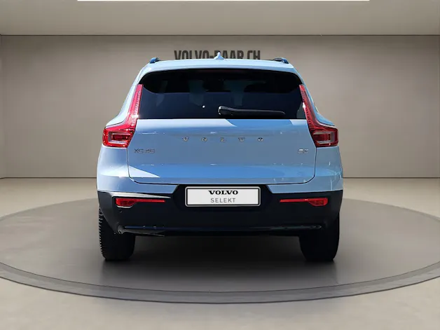 Volvo XC40 2.0 B3 MH Plus Dark