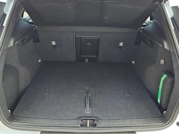 Volvo XC40 2.0 B3 MH Plus Dark