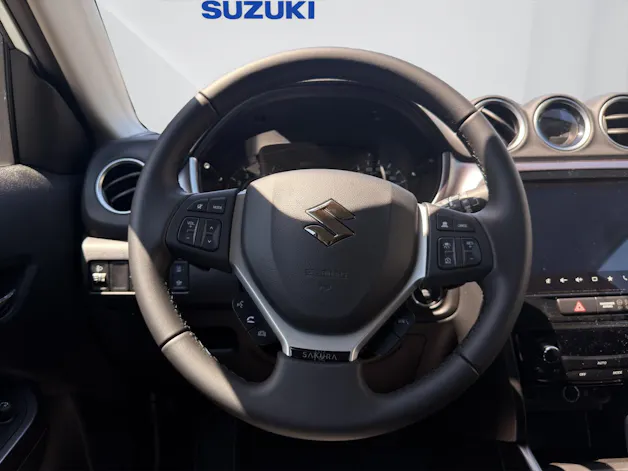 Suzuki Vitara 1.4 T Sakura Hybrid 4x4