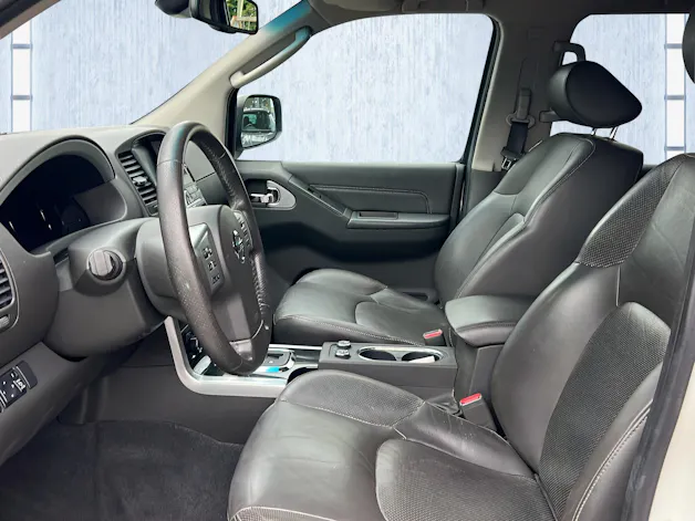 Nissan Pathfinder 3.0 dCi LE Automatic