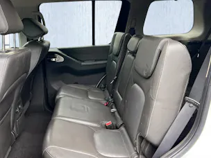 Nissan Pathfinder 3.0 dCi LE Automatic