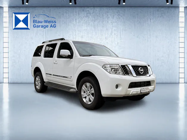 Nissan Pathfinder 3.0 dCi LE Automatic
