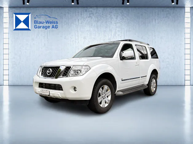 Nissan Pathfinder 3.0 dCi LE Automatic