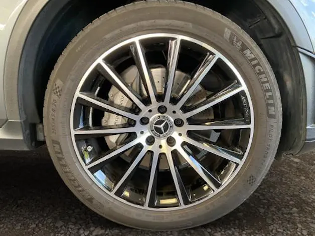 Mercedes-Benz GLC 300 d AMG Line 4Matic