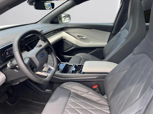Ford Explorer Elektro 77kWh Dual Extended Range Premium AWD