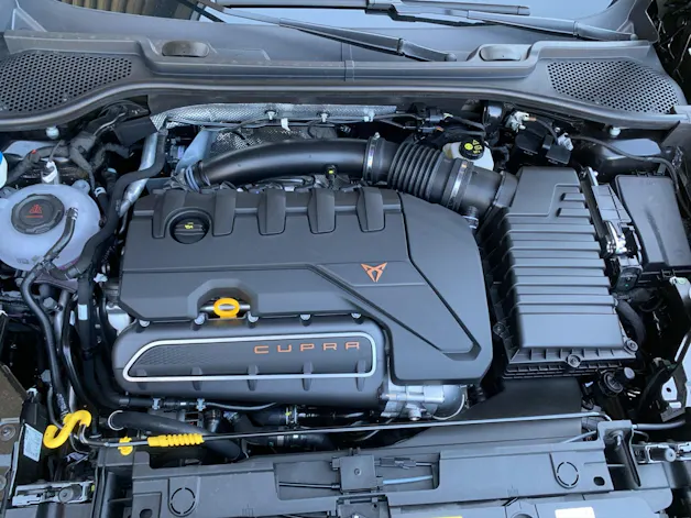 Cupra Formentor 2.5TSI VZ5 Prime Edition 4Drive BLACK PACK DSG AKRAPOVIC Edition