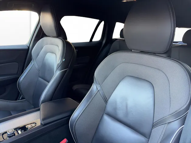 Volvo V60 2.0 B5 R-Design AWD