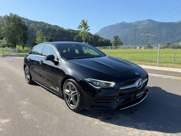 Mercedes-Benz CLA Shooting Brake 200 d AMG Line 8G-DCT
