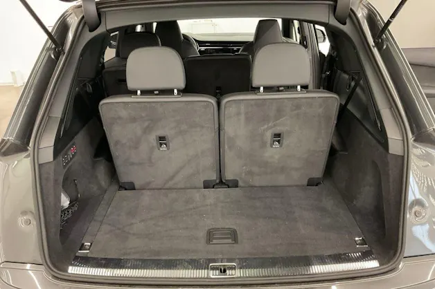 Audi Q7 50 TDI quattro S Line tiptronic *CH-FAHRZEUG - 4 JAHRE GARANTIE - GRATIS SERVICE - 7 SITZE*