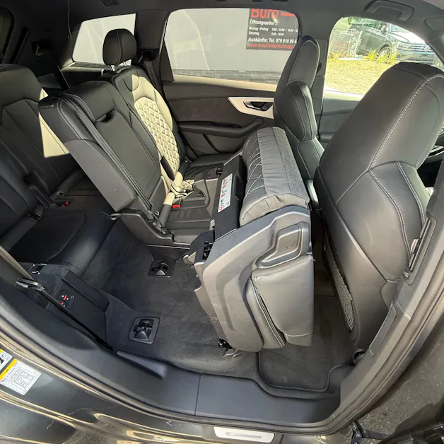Audi Q7 50 TDI quattro S Line tiptronic *CH-FAHRZEUG - 4 JAHRE GARANTIE - GRATIS SERVICE - 7 SITZE*