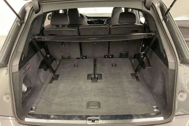 Audi Q7 50 TDI quattro S Line tiptronic *CH-FAHRZEUG - 4 JAHRE GARANTIE - GRATIS SERVICE - 7 SITZE*