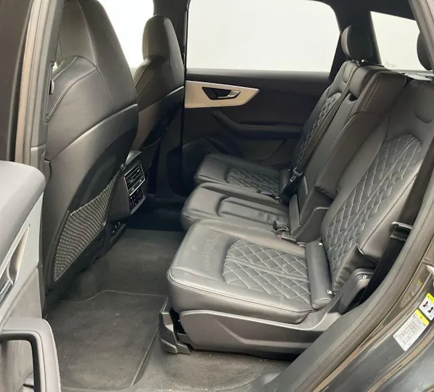 Audi Q7 50 TDI quattro S Line tiptronic *CH-FAHRZEUG - 4 JAHRE GARANTIE - GRATIS SERVICE - 7 SITZE*
