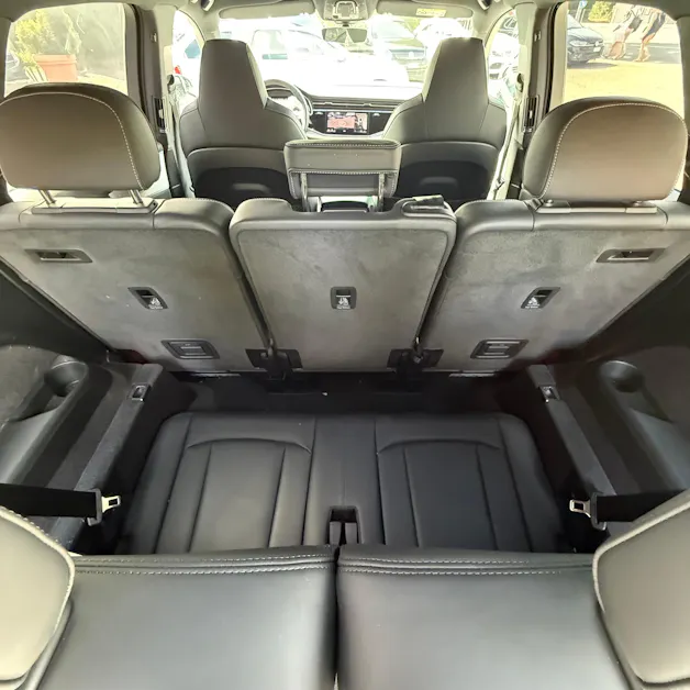 Audi Q7 50 TDI quattro S Line tiptronic *CH-FAHRZEUG - 4 JAHRE GARANTIE - GRATIS SERVICE - 7 SITZE*