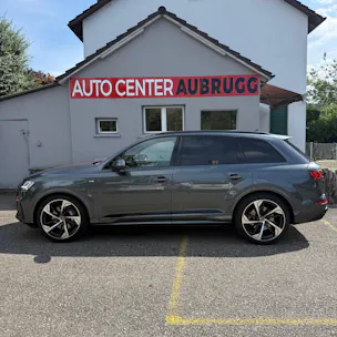 Audi Q7 50 TDI quattro S Line tiptronic *CH-FAHRZEUG - 4 JAHRE GARANTIE - GRATIS SERVICE - 7 SITZE*