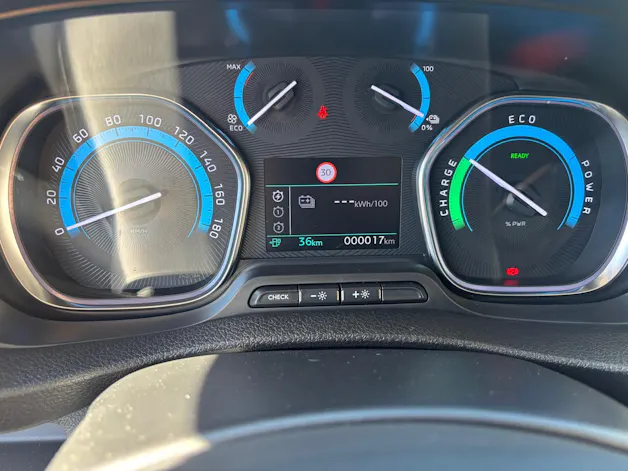 Fiat E-Scudo 50kWh L2 Pro Swiss Plus