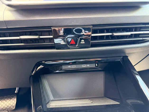 VW Golf VIII 1.5 TSI eHybrid 204 PS Style *** 5 JAHRE VW WERKSGARANTIE ***