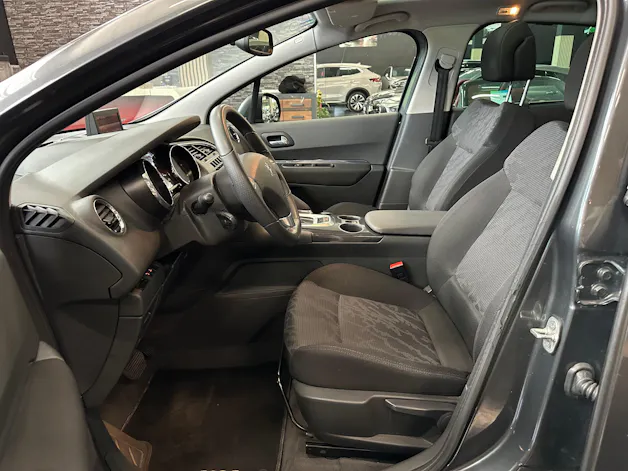 Peugeot 3008 1.6 16V T Sport Pack Tiptronic