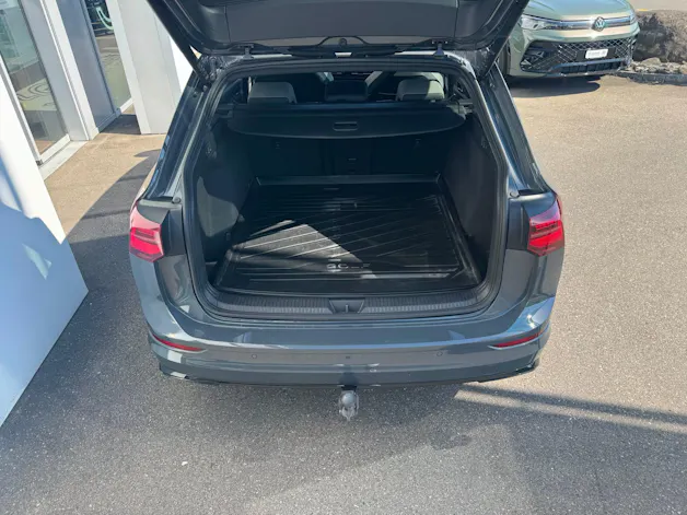 VW Golf Variant 2.0 TSI R-Line DSG 4Motion