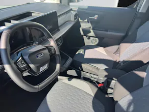 Ford Tourneo Courier Elektro 54kWh Titanium