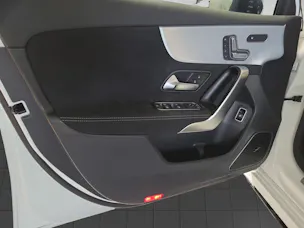 Mercedes-Benz A 250 e 8G-DCT