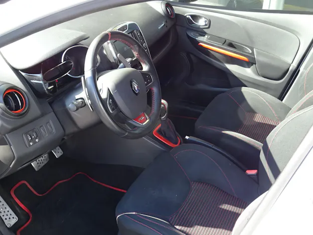 Renault Clio 1.6 T RS 200 EDC