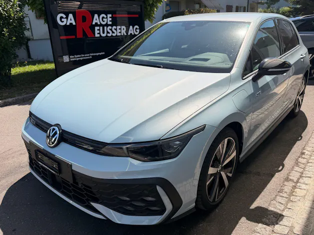 VW Golf VIII 1.5 TSI eHybrid 272 PS GTE *** 5 JAHRE VW GARANTIE & 360° KAMERA ***