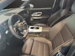 Mercedes-Benz GLB 220 4Matic 8G-Tronic
