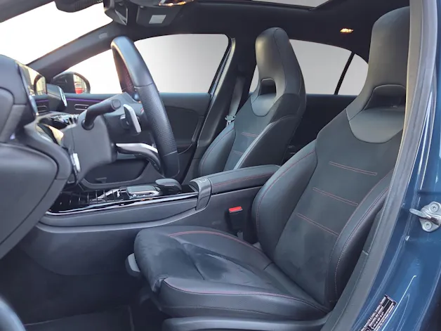 Mercedes-Benz A 250 4Matic AMG Line 4Matic 7G-DCT