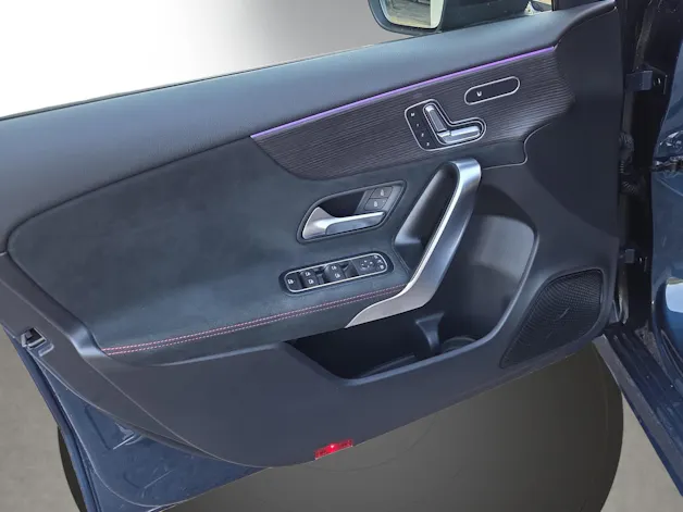 Mercedes-Benz A 250 4Matic AMG Line 4Matic 7G-DCT
