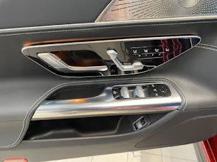 Mercedes-Benz SL 43 AMG