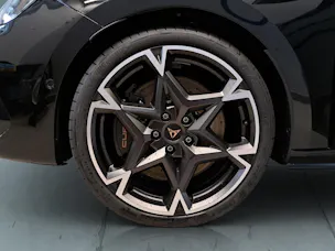 Cupra Leon ST 2.0 TSI 333 VZ 4Drive