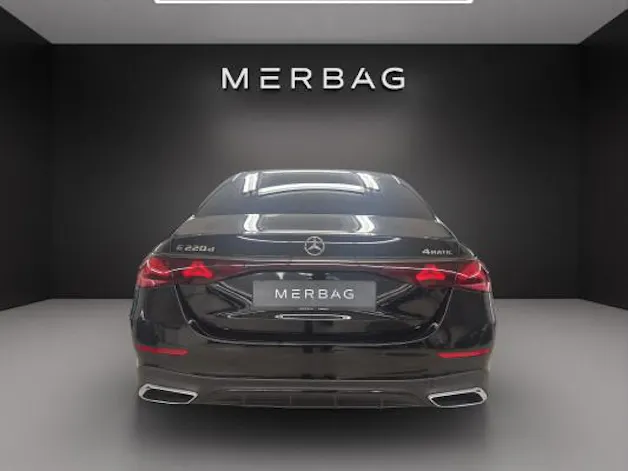 Mercedes-Benz E 220 d 4Matic