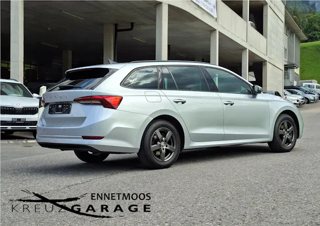 Škoda Octavia Combi 2.0 TDI DSG Ambition *frisch ab MFK*