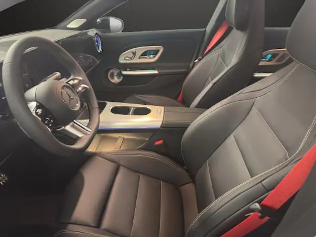 Mercedes-Benz CLA SB 220 4M 8G-DCT