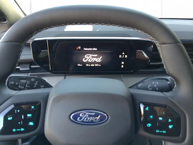 Ford Explorer Extended Range Premium AWD