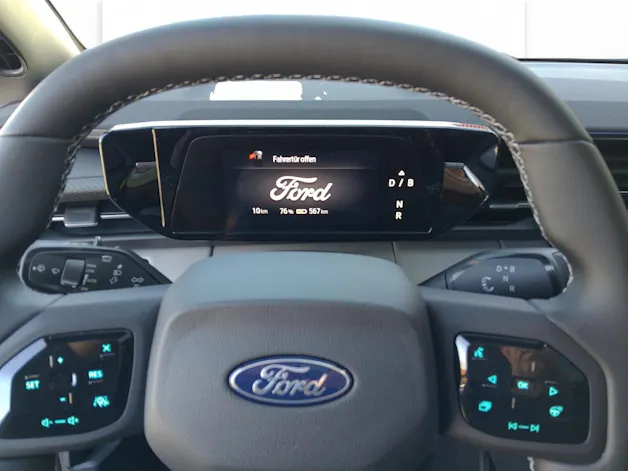 Ford Explorer Extended Range Premium AWD
