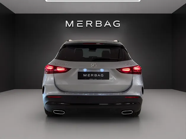 Mercedes-Benz GLA 220d 4Matic 8G-DCTSwiss Star