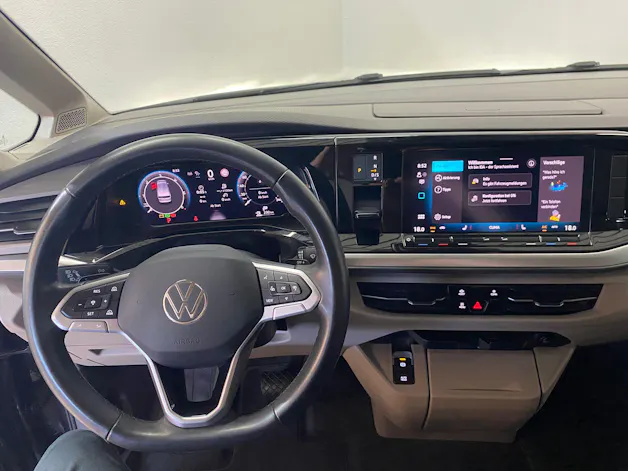 VW Multivan 2.0 TDI Life DSG Lang