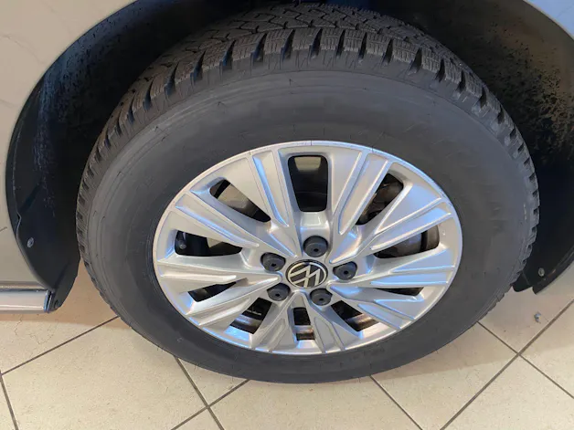 VW Multivan 2.0 TDI Life DSG Lang